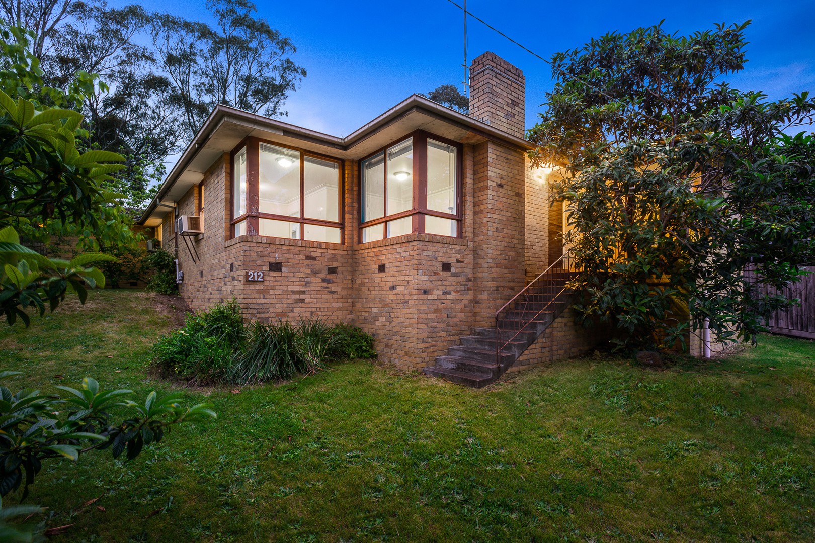 212 Bolton StreetEltham, VIC 3095, Eltham - Thumbnail 2