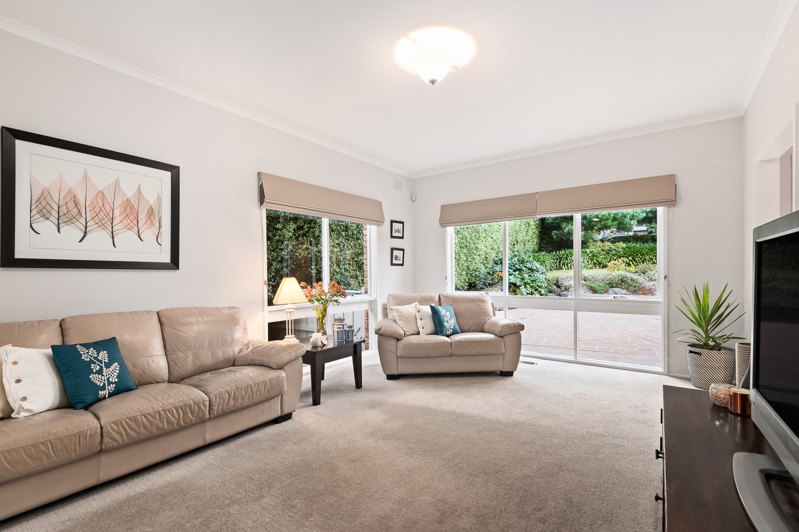 22 Beverly Hills Drive, Templestowe, VIC 3106, Templestowe - Thumbnail 4