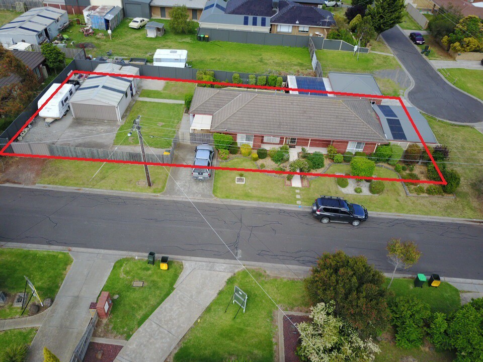 1 Mayfield Grove, Altona Meadows, VIC 3028 - Thumbnail 2 - 18/05/2019