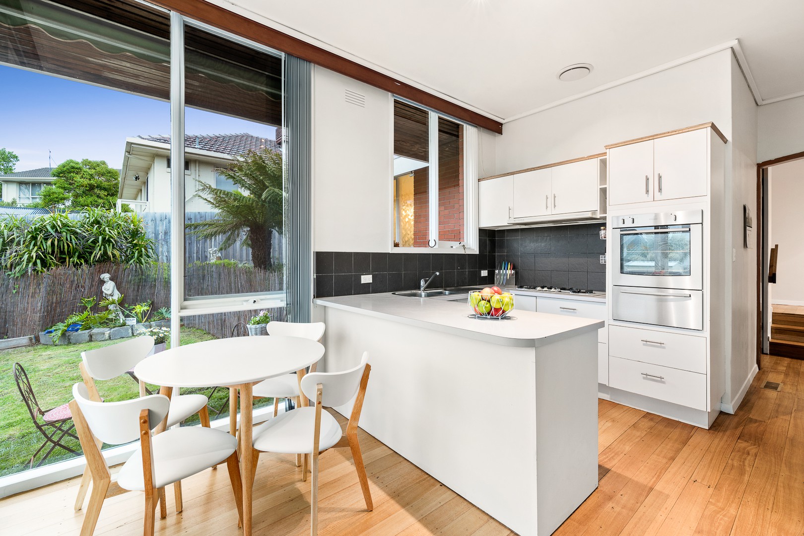 1 Ebon CourtDoncaster, VIC 3108, Doncaster - Thumbnail 4
