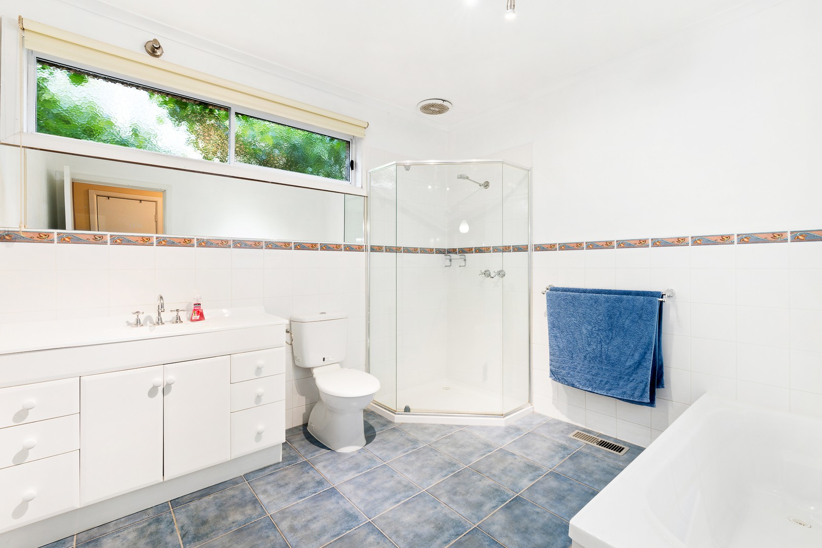 25 Harcourt StreetDoncaster, VIC 3108, Doncaster - Thumbnail 8