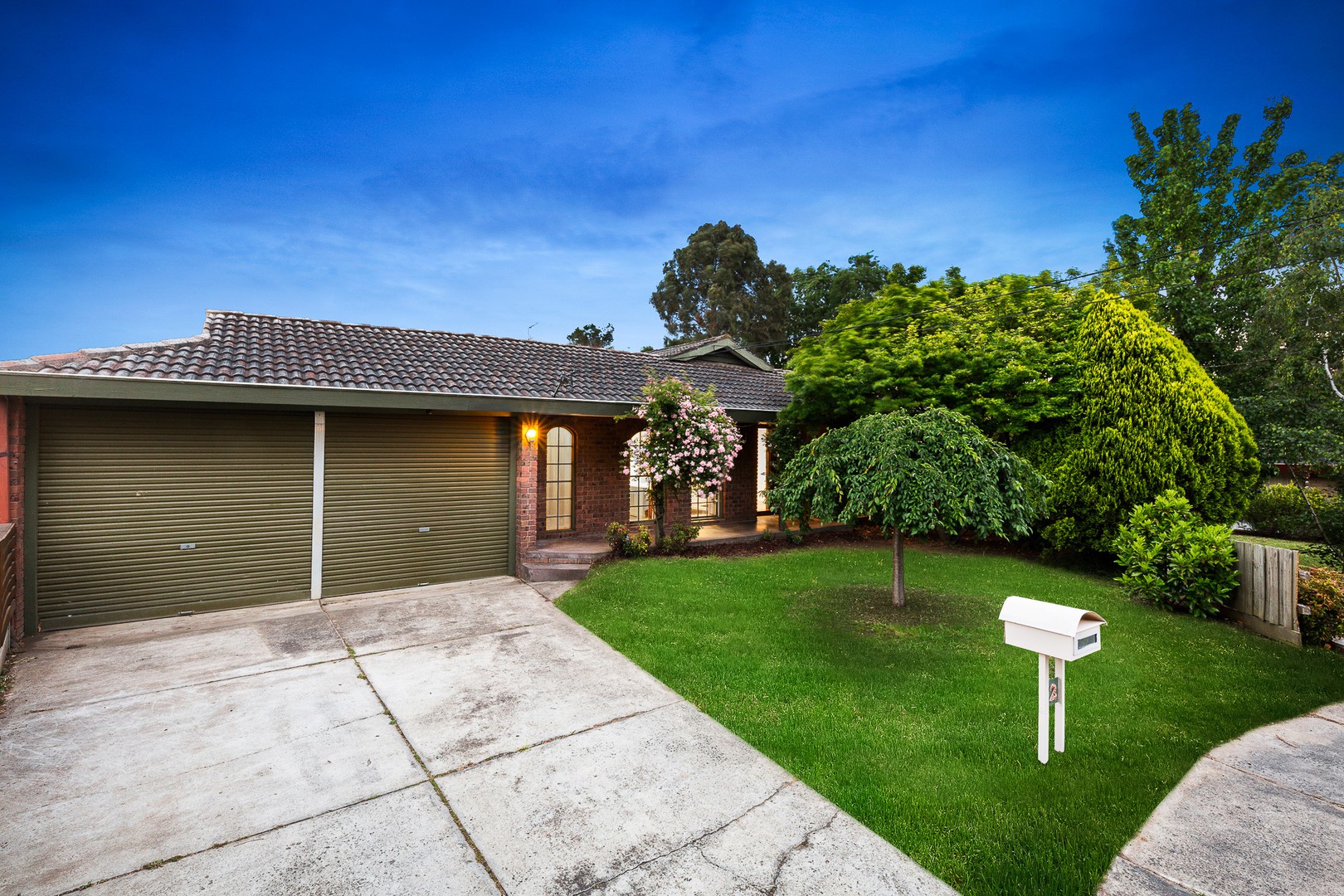 2 Carisbrook CourtDoncaster East, VIC 3109, Doncaster East - Thumbnail 8