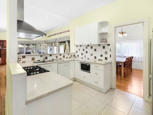 113 Hedderwick Street, Essendon, VIC 3040 - Thumbnail 2 - 24/05/2019