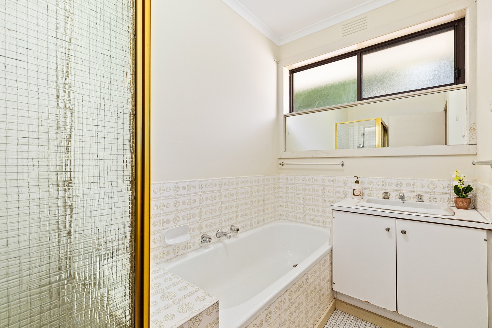 3/85 Medway Street, Box Hill North, VIC 3129, Munno Para Downs - Thumbnail 5