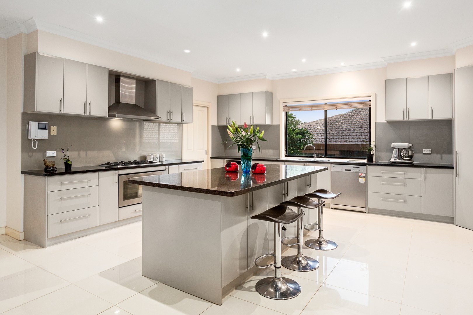 41 Yarra Valley BoulevardBulleen, VIC 3105, Bulleen - Thumbnail 4
