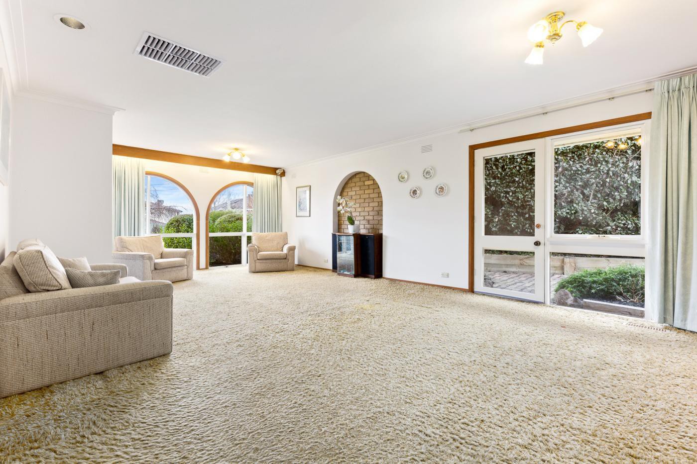 7 Dove Court, Templestowe Lower, VIC 3107 - Thumbnail 2 - 24/05/2019