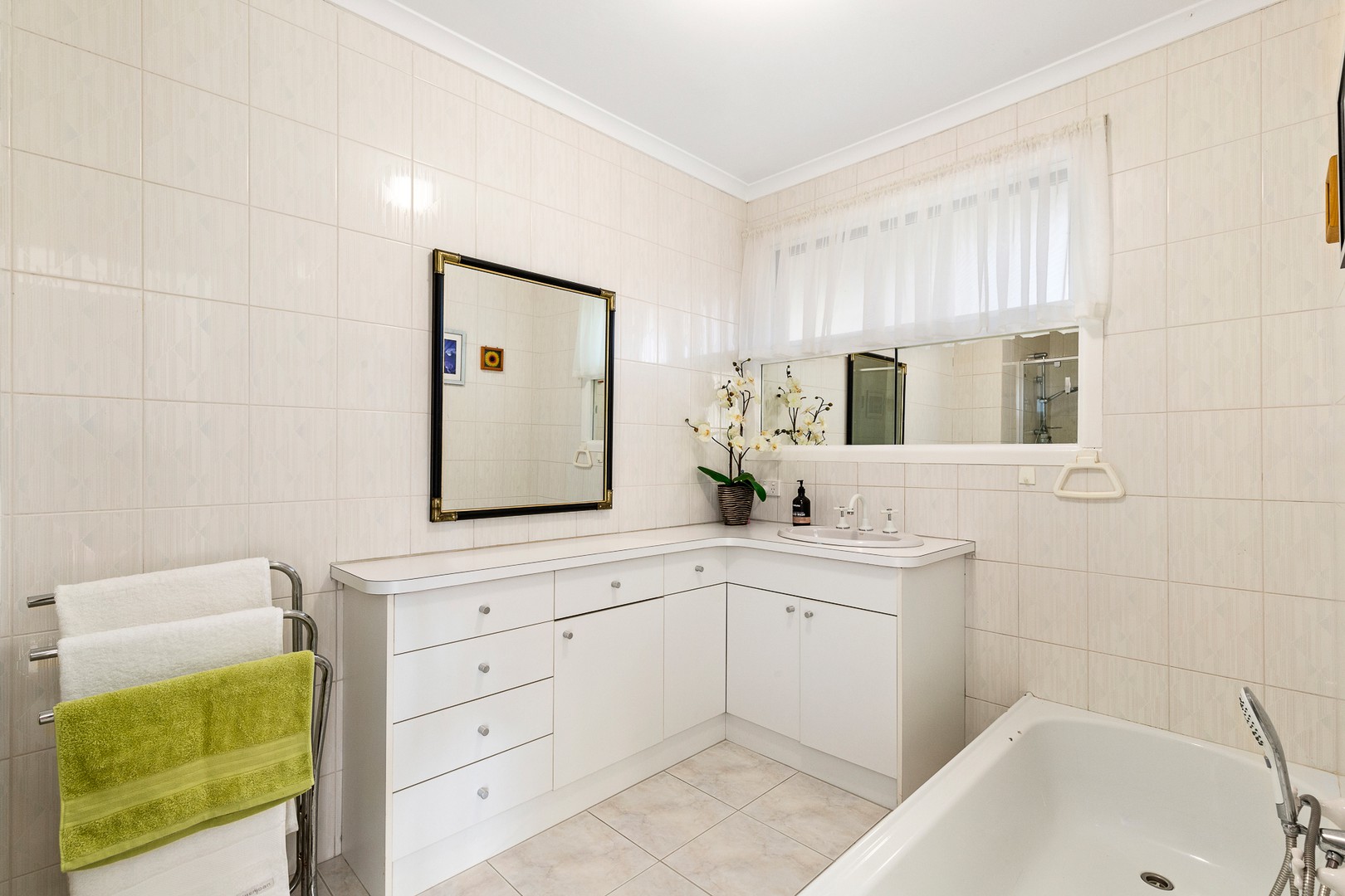 12 Worthing Avenue, Doncaster East, VIC 3109, Doncaster East - Thumbnail 6