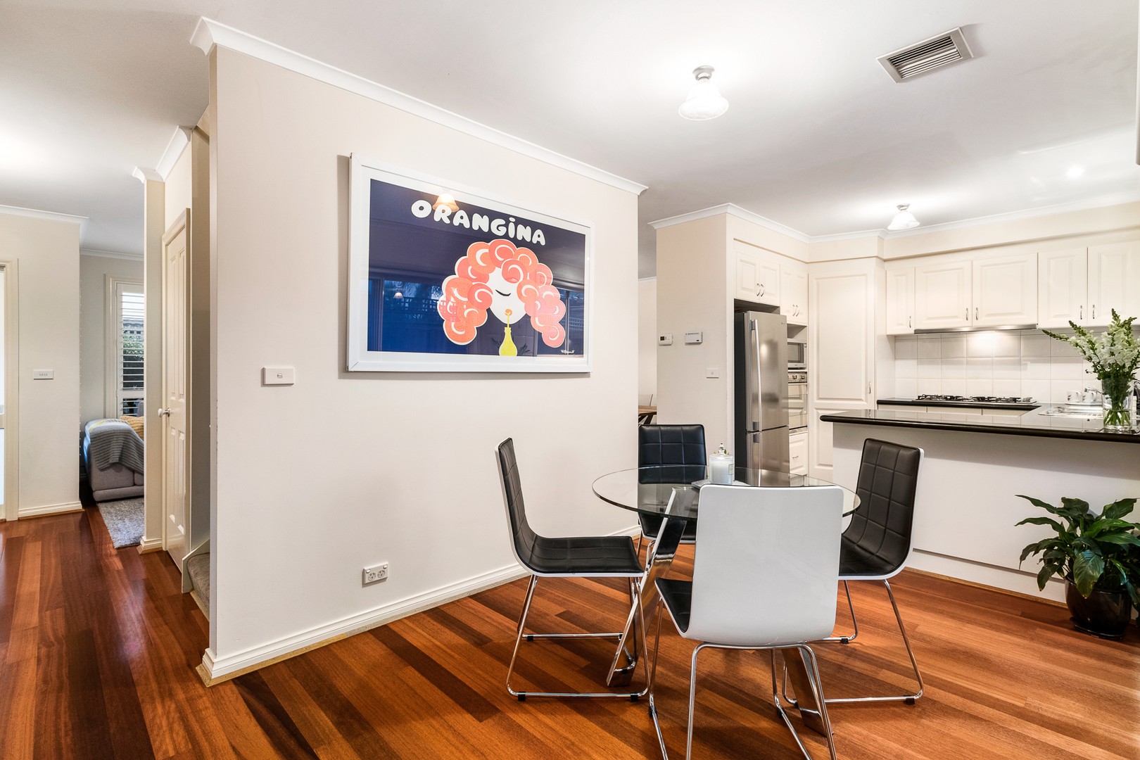 2/13 High Street, Doncaster, VIC 3108, Maroochydore - Thumbnail 3