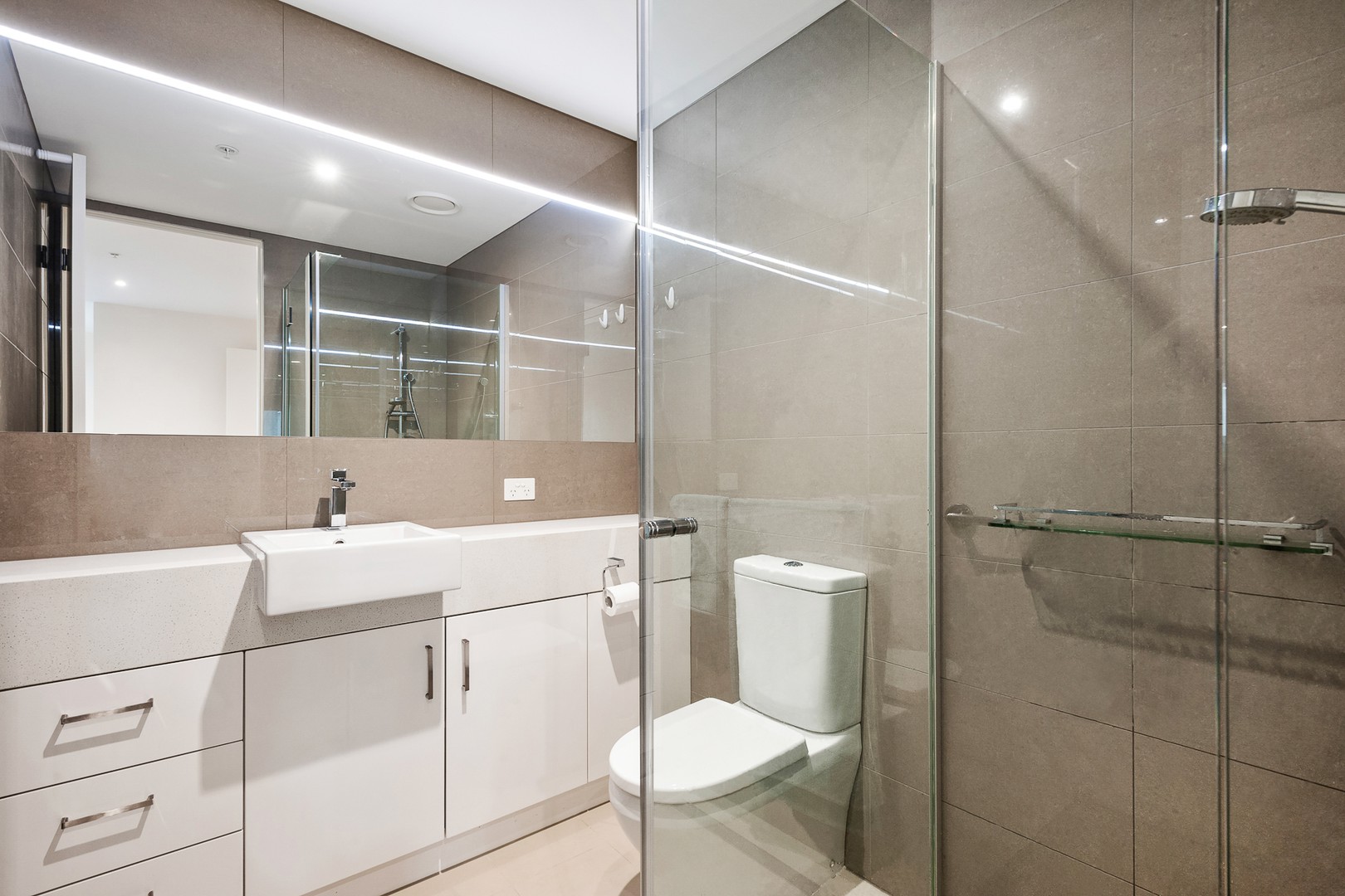 10/187 Reynolds RoadDoncaster East, VIC 3109, Doncaster East - Thumbnail 6