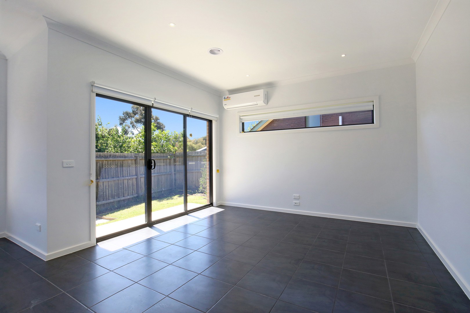 1A Gloria Court, Bundoora, VIC 3083 - Thumbnail 2 - 24/05/2019