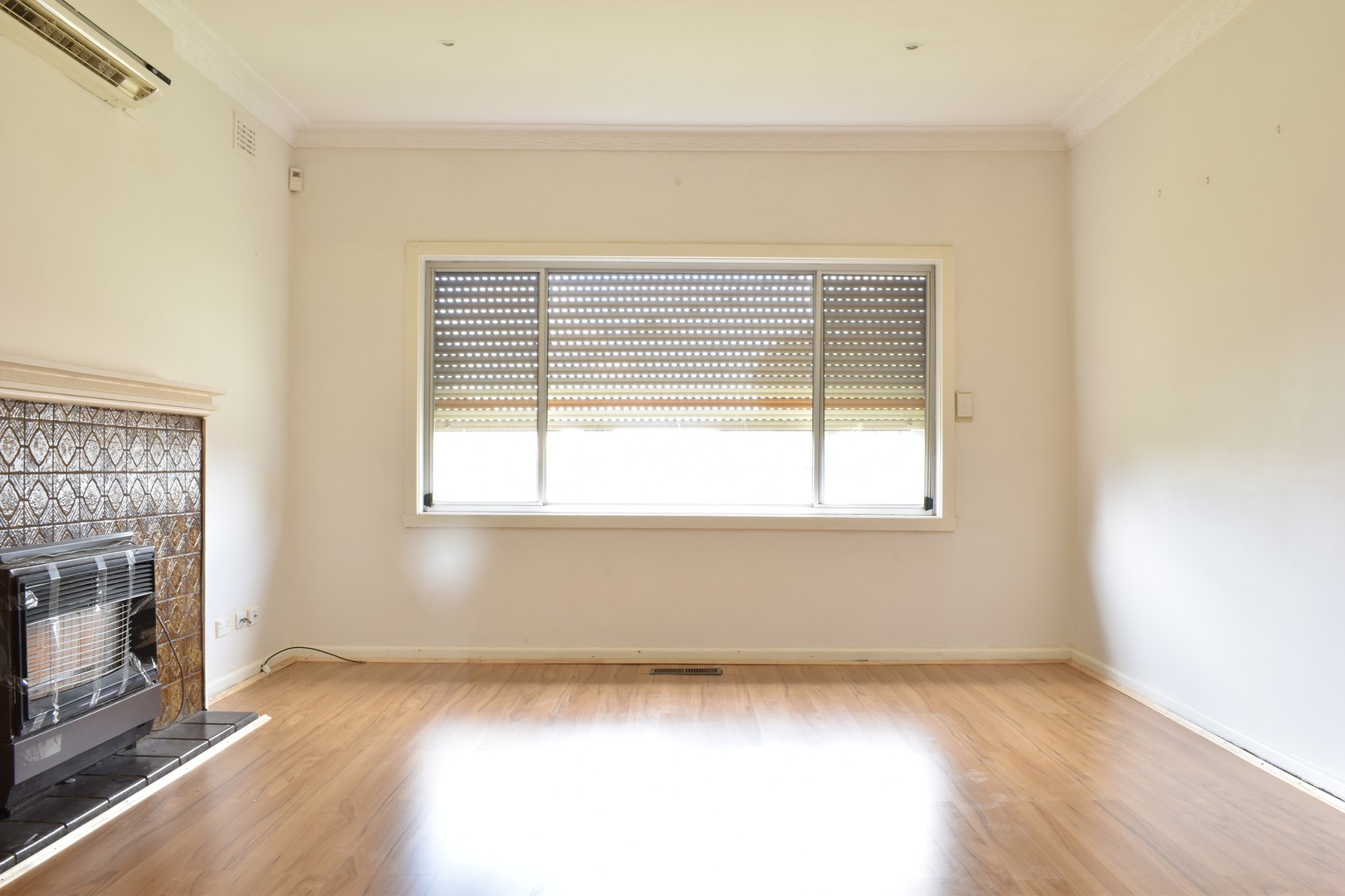 28 Travers Street, Thomastown, VIC 3074 - Thumbnail 1 - 24/05/2019