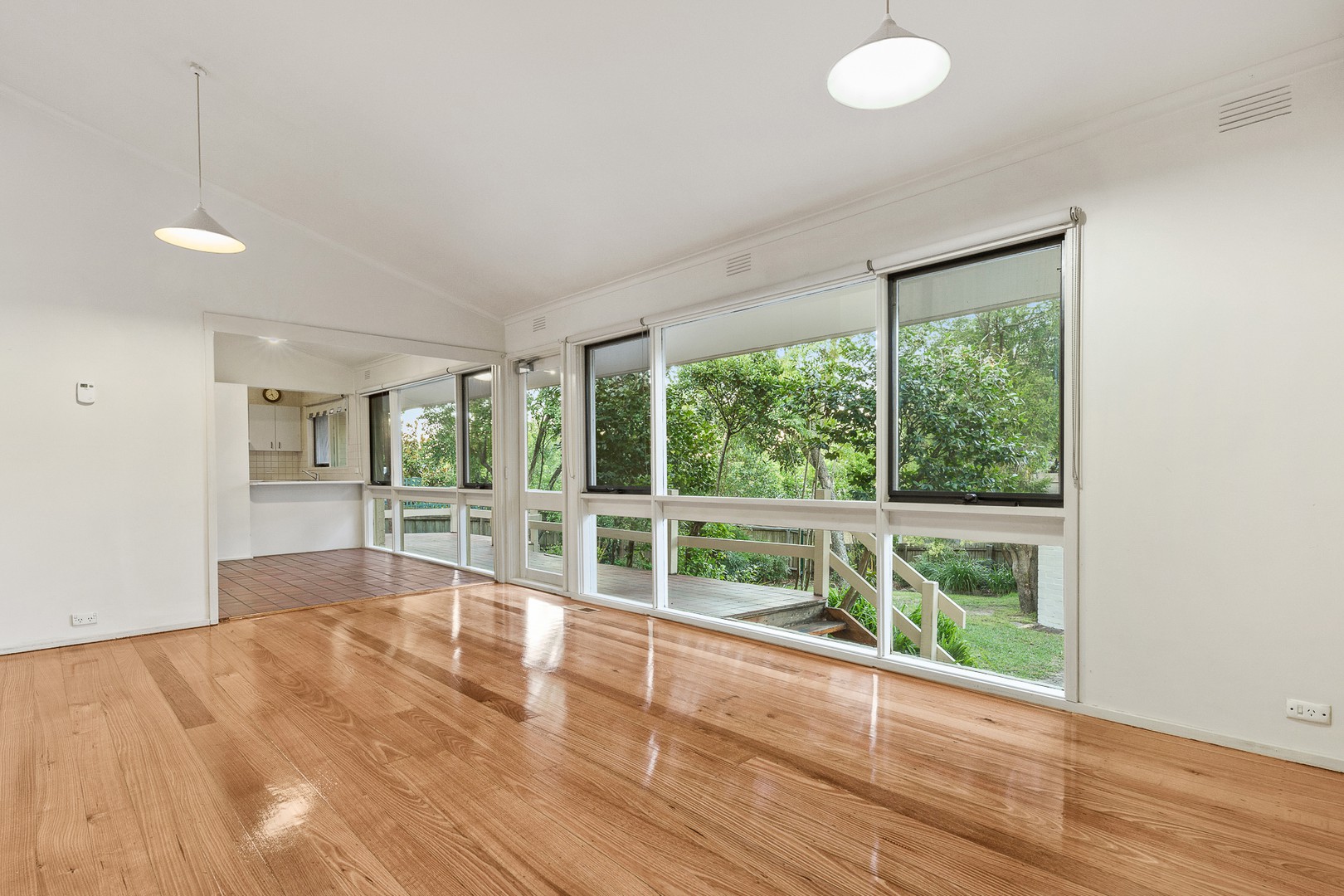 38 Highfield Road, Doncaster East, VIC 3109, Doncaster East - Thumbnail 3