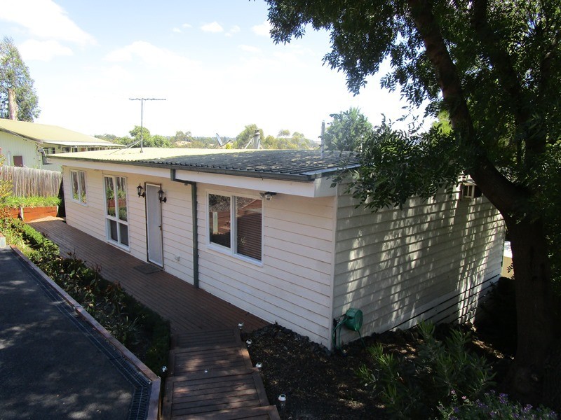 26 Anthony Grove, Woori Yallock, VIC 3139 - Thumbnail 2 - 24/05/2019