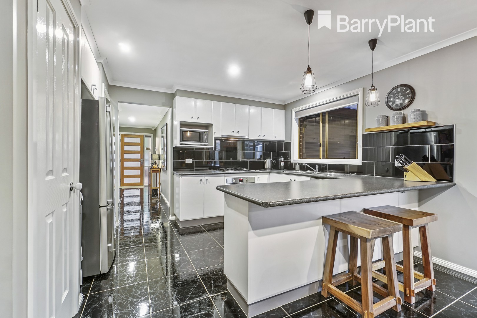 52 Garden View Drive, Tarneit, VIC 3029 - Thumbnail 2 - 18/05/2019