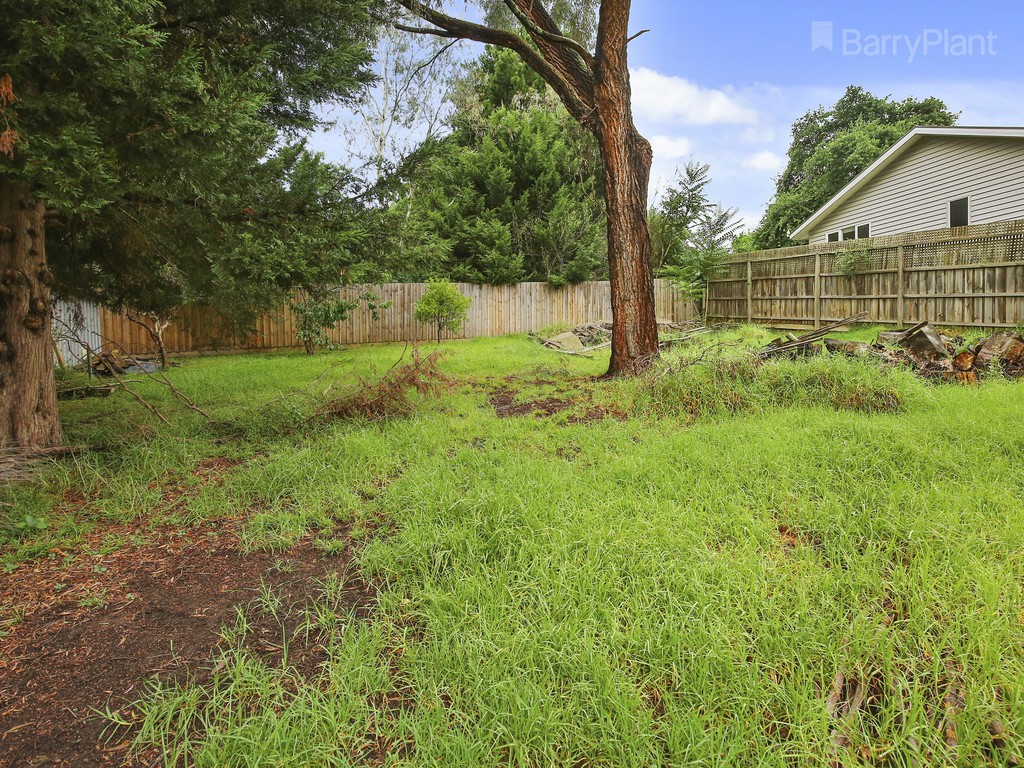 17 Coolabah Street, Mooroolbark, VIC 3138 - Thumbnail 2 - 18/05/2019