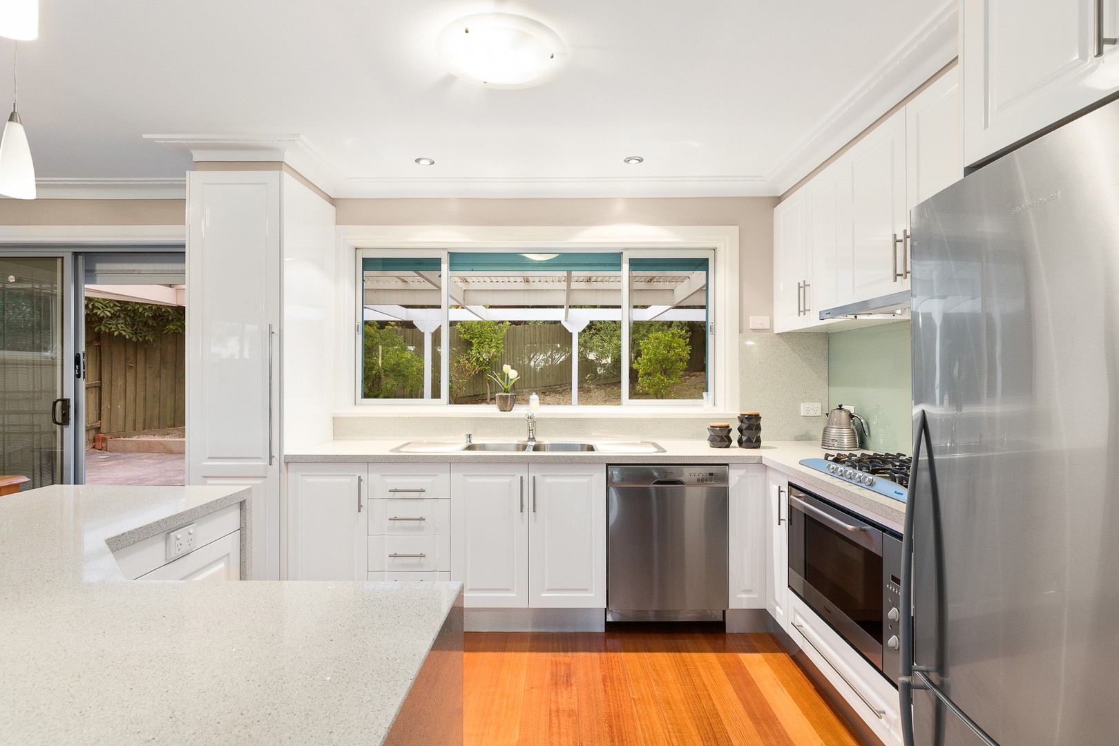 11 Howard CourtDoncaster, VIC 3108, Doncaster - Thumbnail 3