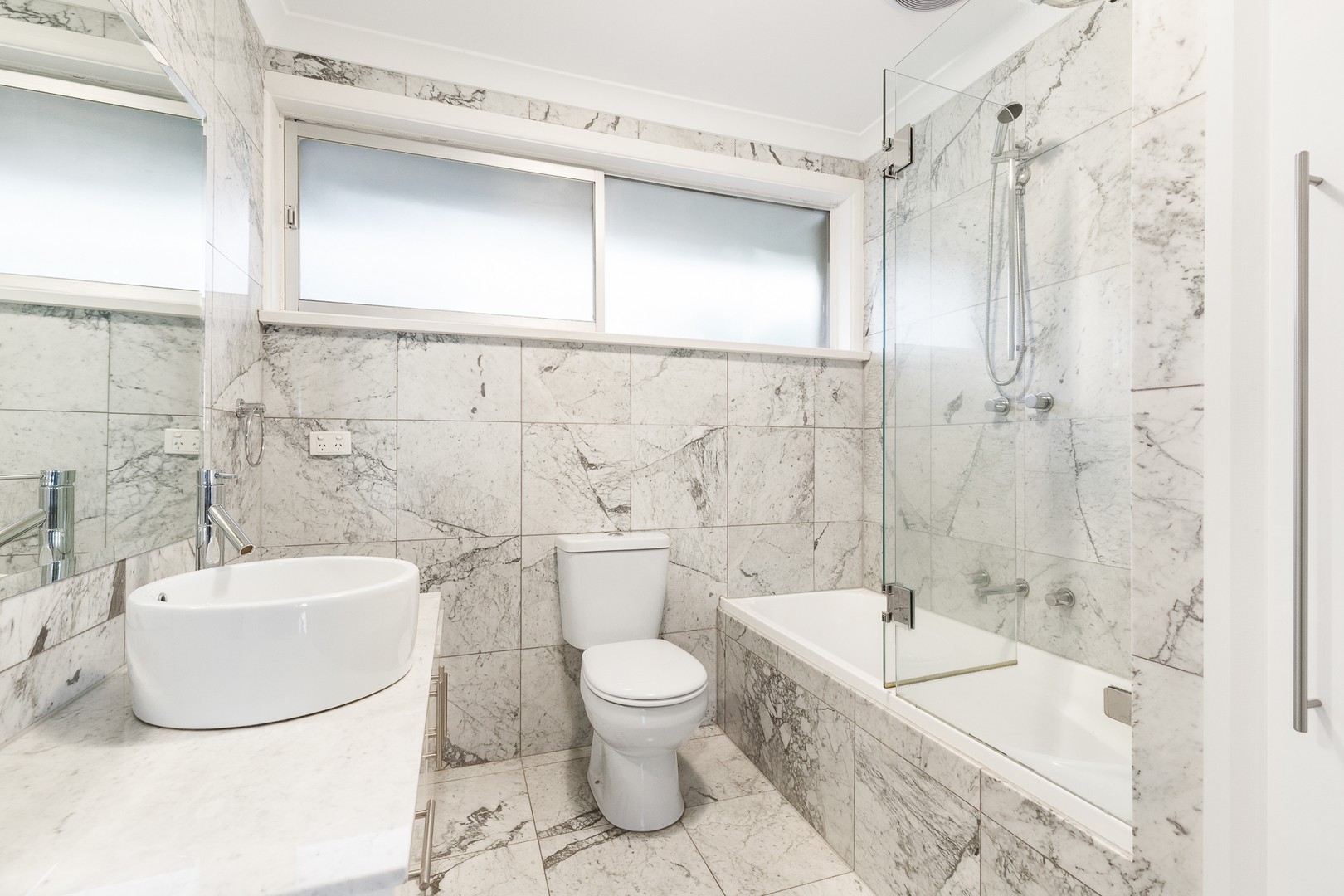 11 Howard CourtDoncaster, VIC 3108, Doncaster - Thumbnail 5