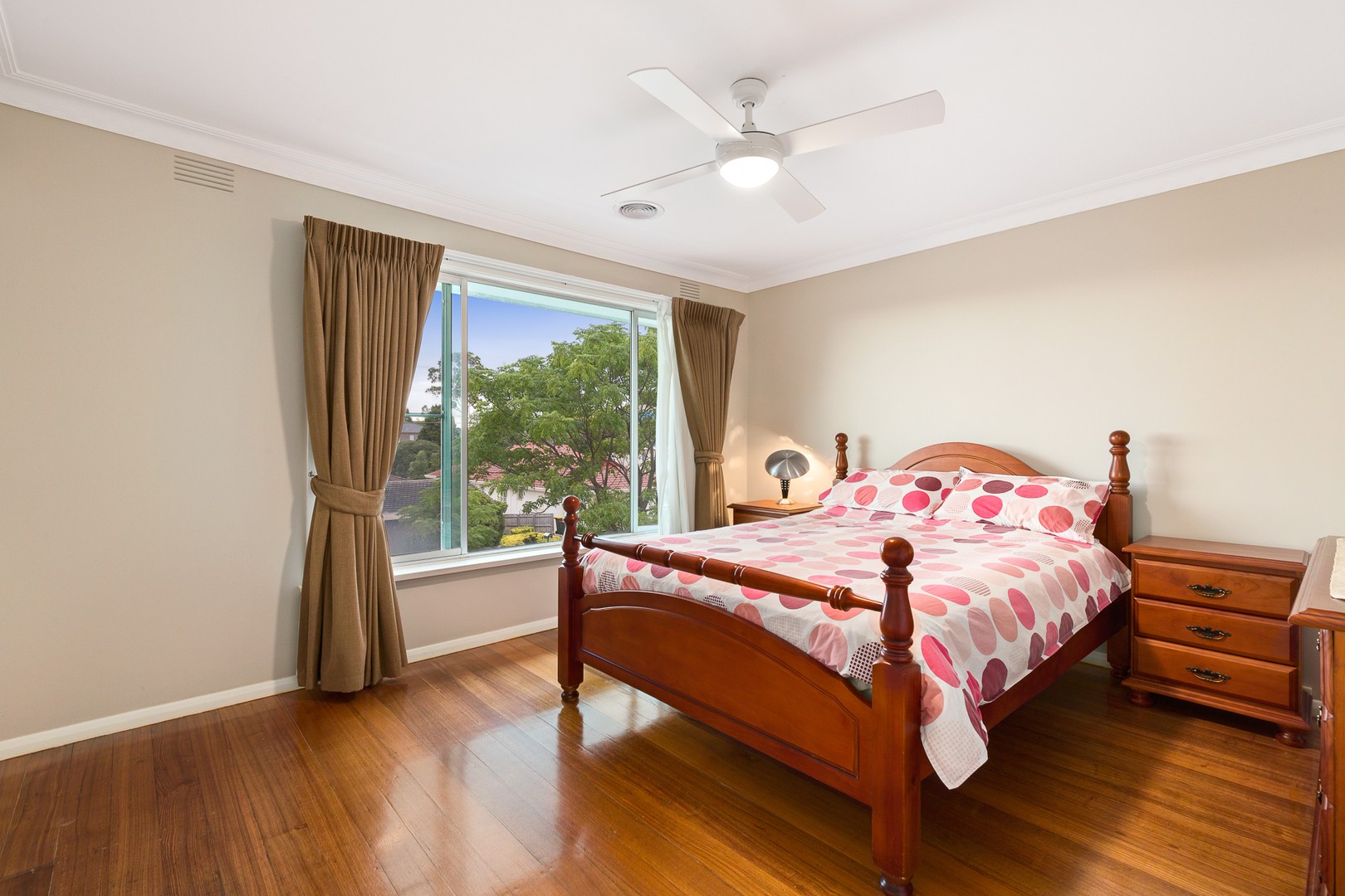 11 Howard CourtDoncaster, VIC 3108, Doncaster - Thumbnail 6