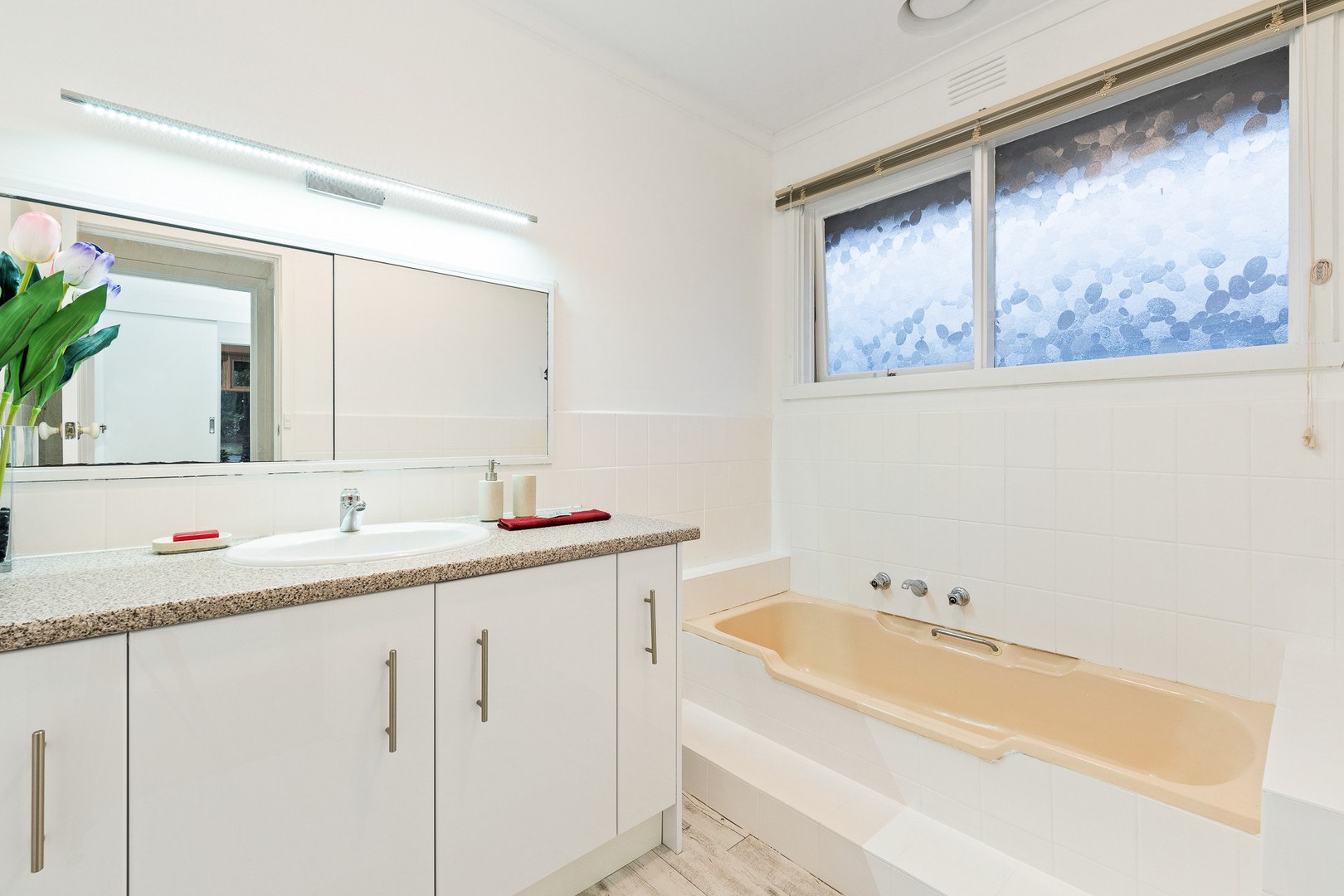 17 Chatsworth QuadrantTemplestowe Lower, VIC 3107, Templestowe Lower - Thumbnail 6
