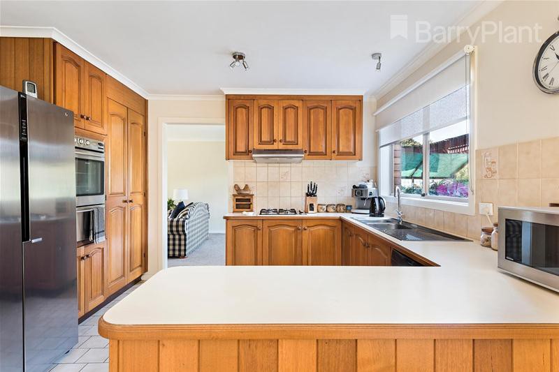 5 Lauriston Drive, Endeavour Hills, VIC 3802 - Thumbnail 2 - 18/05/2019