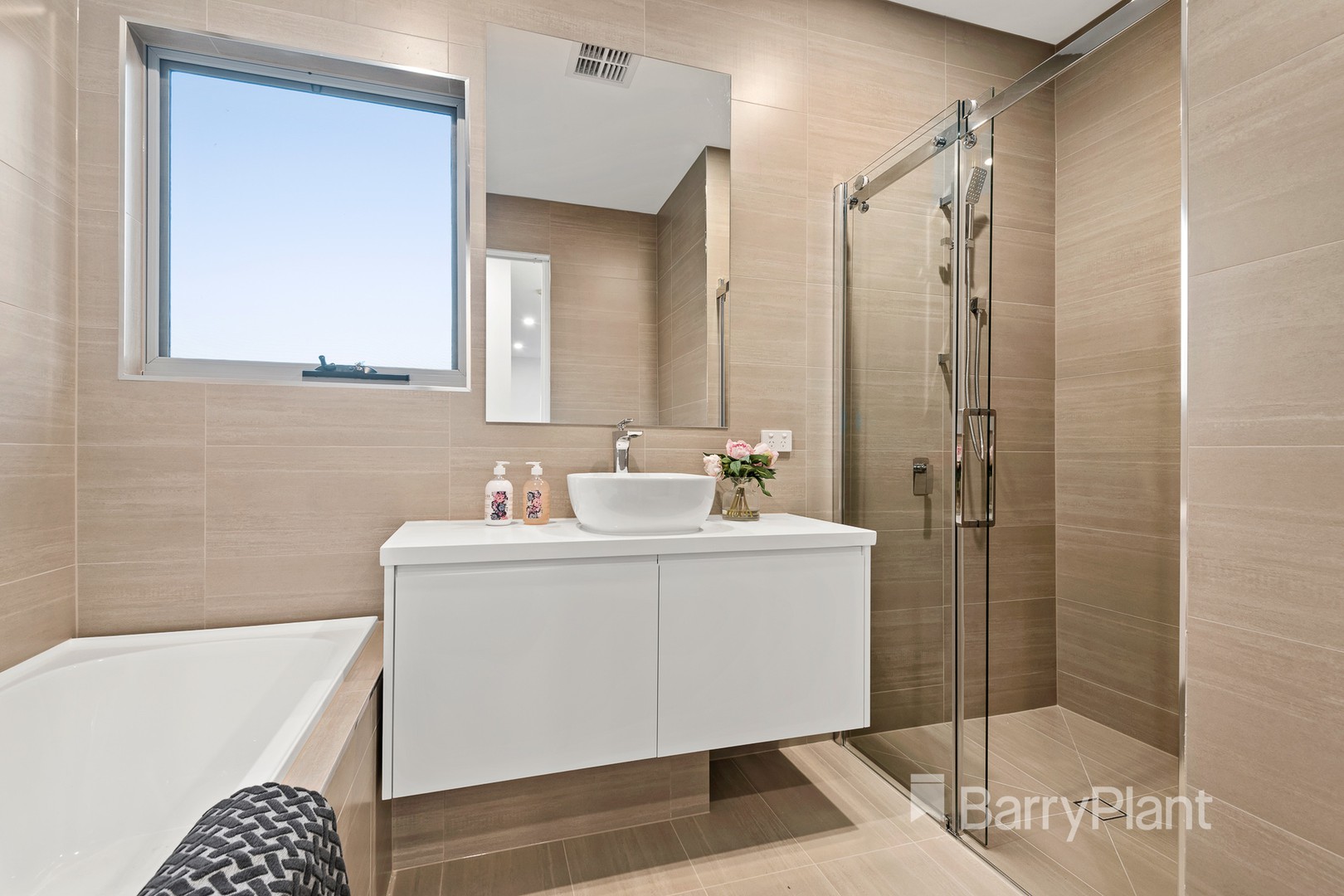 2/67 Hawtin Street, Templestowe, VIC 3106, Templestowe - Thumbnail 4