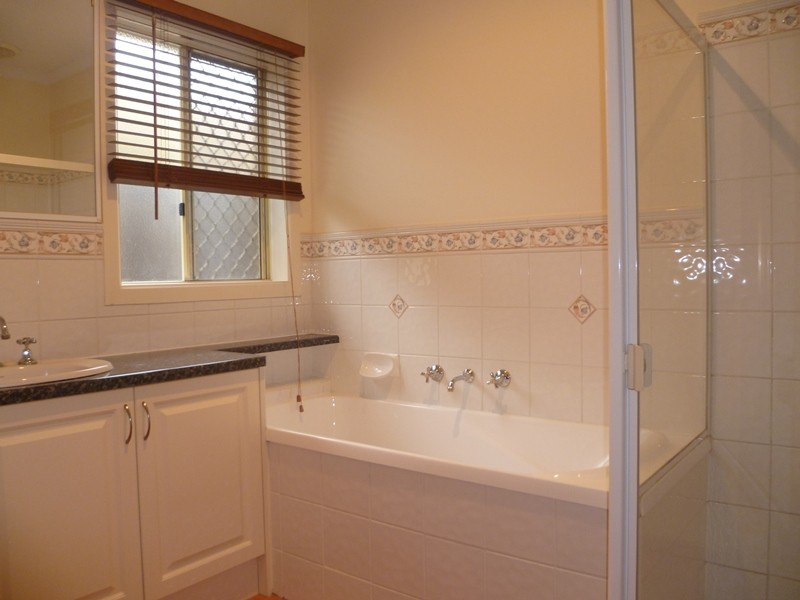 9 Woori Court, Woori Yallock, VIC 3139 - Thumbnail 2 - 24/05/2019