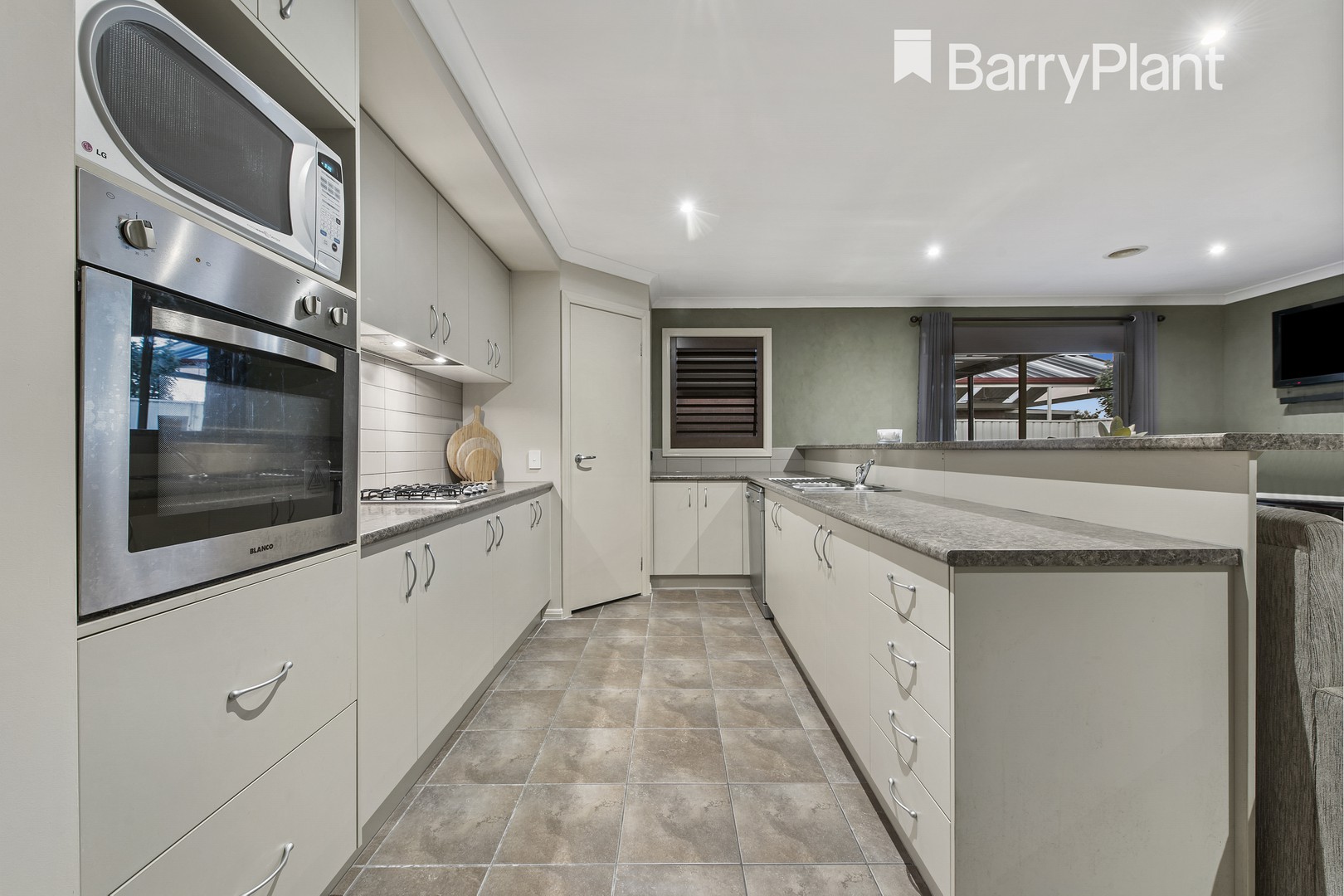 22 Albany Court, Werribee, VIC 3030 - Thumbnail 1 - 18/05/2019