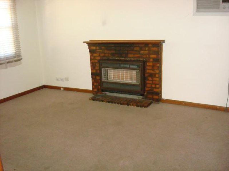 12 McCrae Street, Reservoir, VIC 3073 - Thumbnail 1 - 24/05/2019