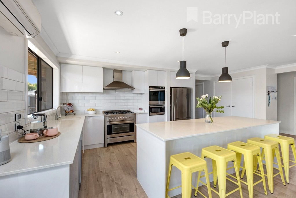 23 Yarraman Road, Wyndham Vale, VIC 3024 - Thumbnail 2 - 18/05/2019