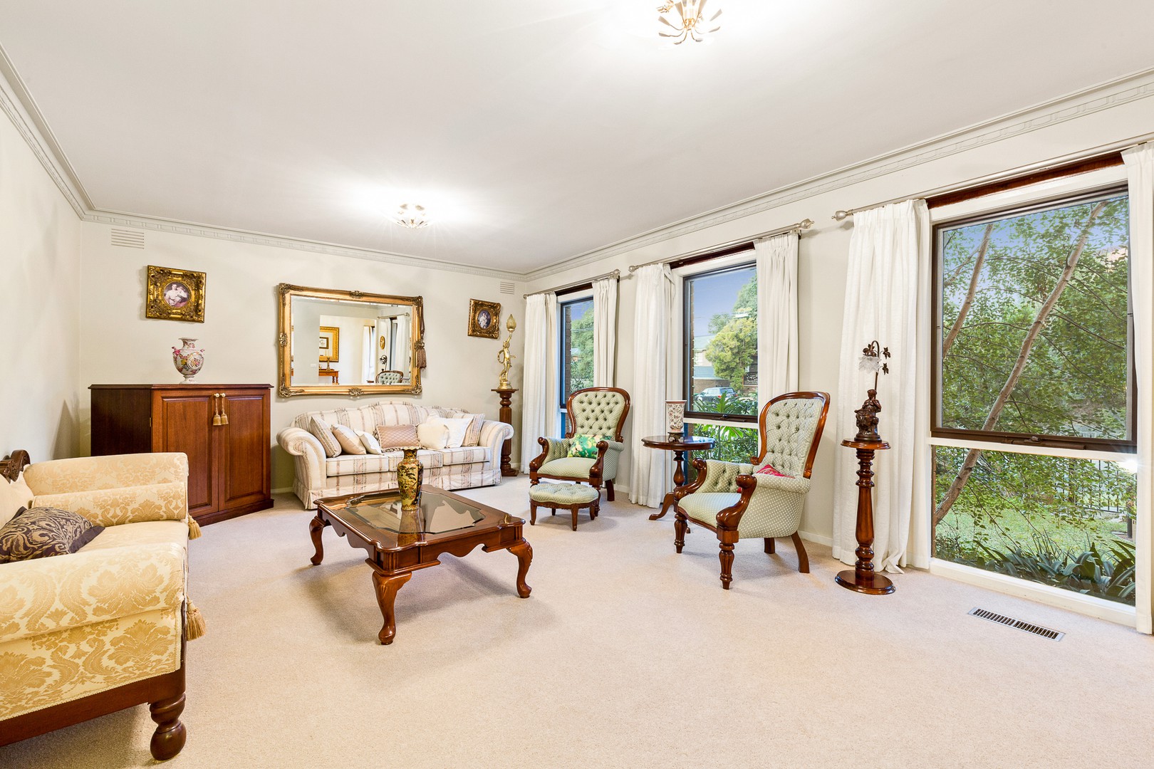17 Coppabella Crescent, Mooloolaba, QLD, 4557, Mooloolaba - Thumbnail 2