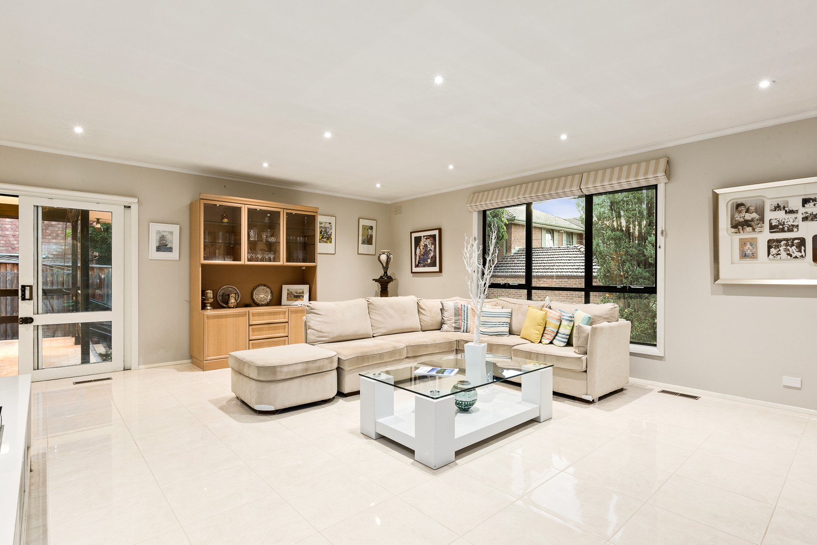 17 Coppabella Crescent, Mooloolaba, QLD, 4557, Mooloolaba - Thumbnail 4