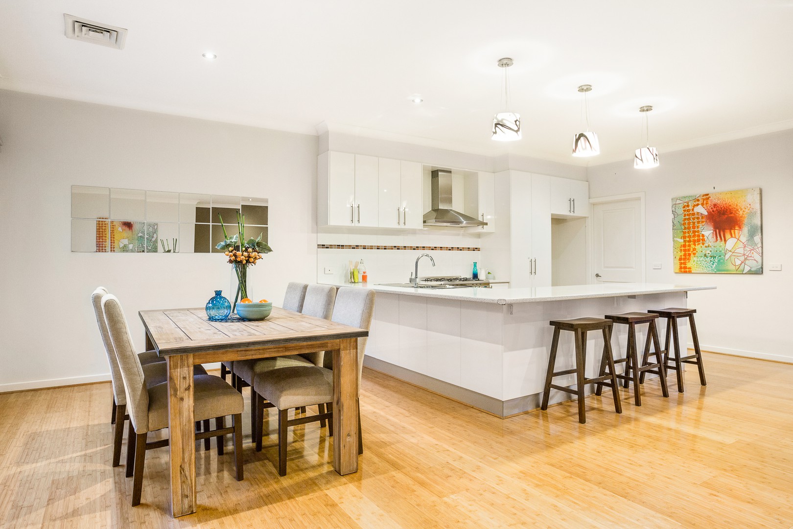 2/334 Thompsons RoadTemplestowe Lower, VIC 3107, Templestowe Lower - Thumbnail 4