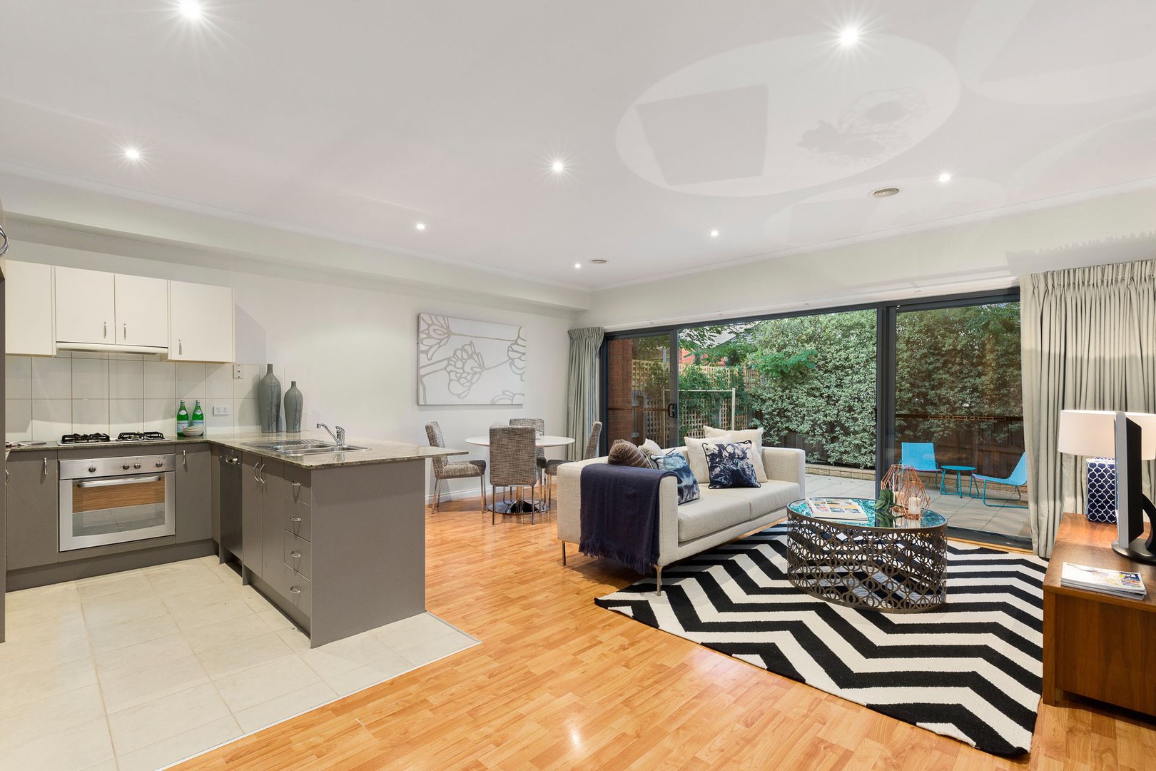 9/385 Mitcham RoadMitcham, VIC 3132, Mitcham - Thumbnail 3