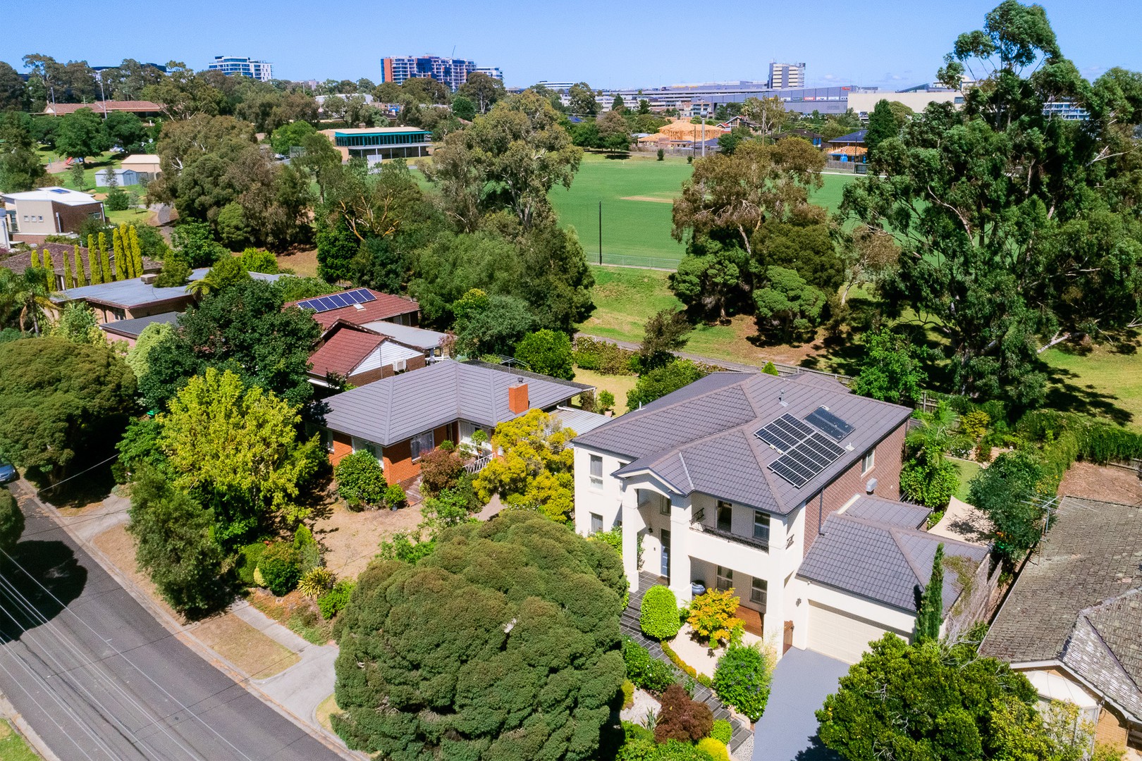 31 Corella Street, Doncaster, VIC 3108, Doncaster - Thumbnail 2