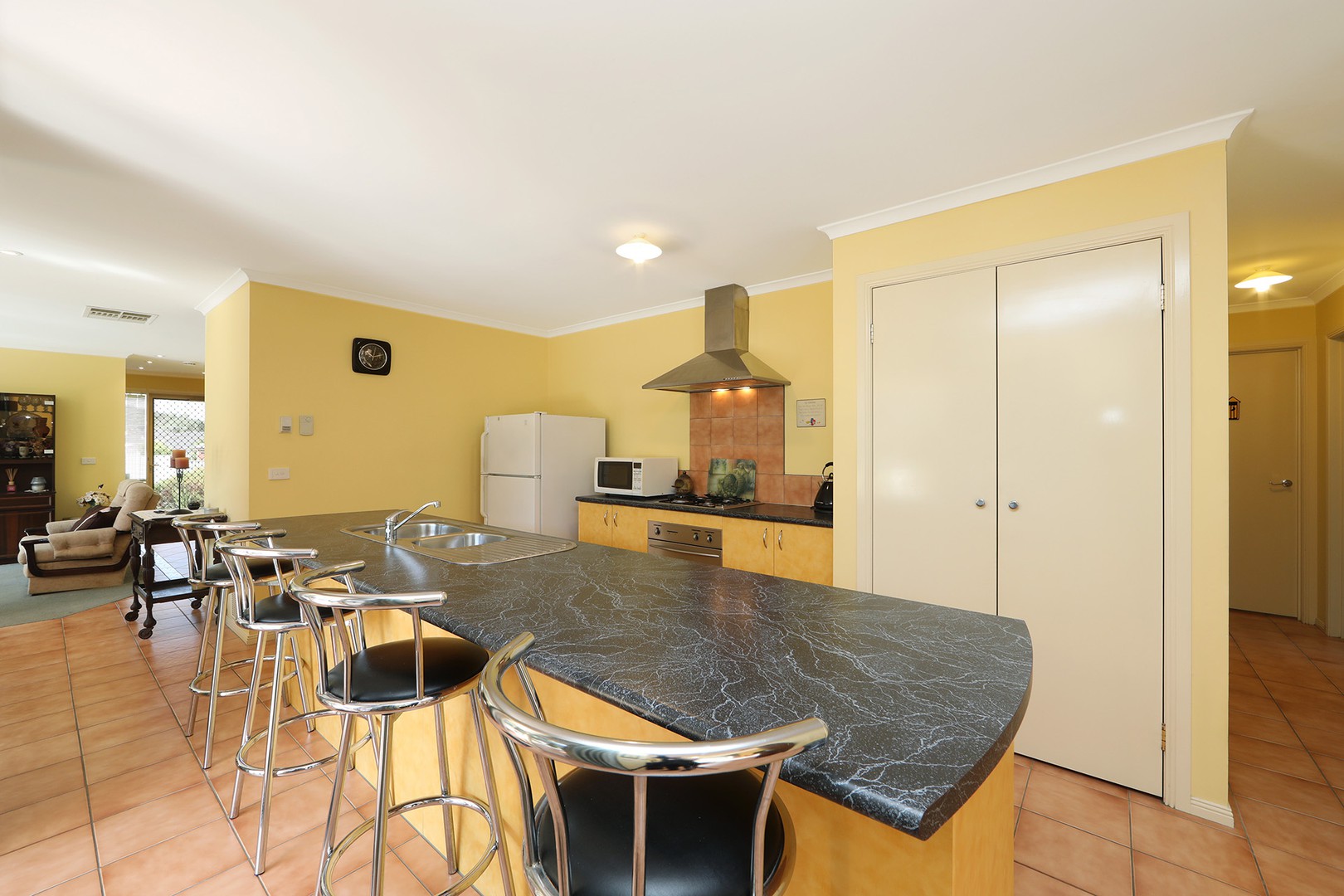 3 Jejana Terrace, Rowville, VIC 3178 - Thumbnail 2 - 18/05/2019