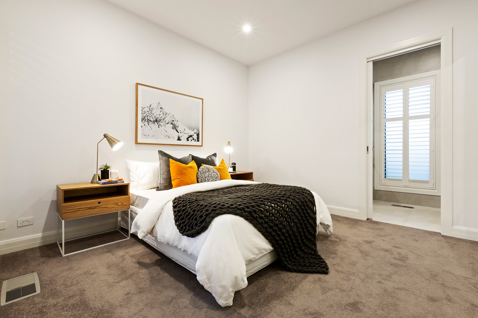 3/5 Leura StreetDoncaster East, VIC 3109, Doncaster East - Thumbnail 5