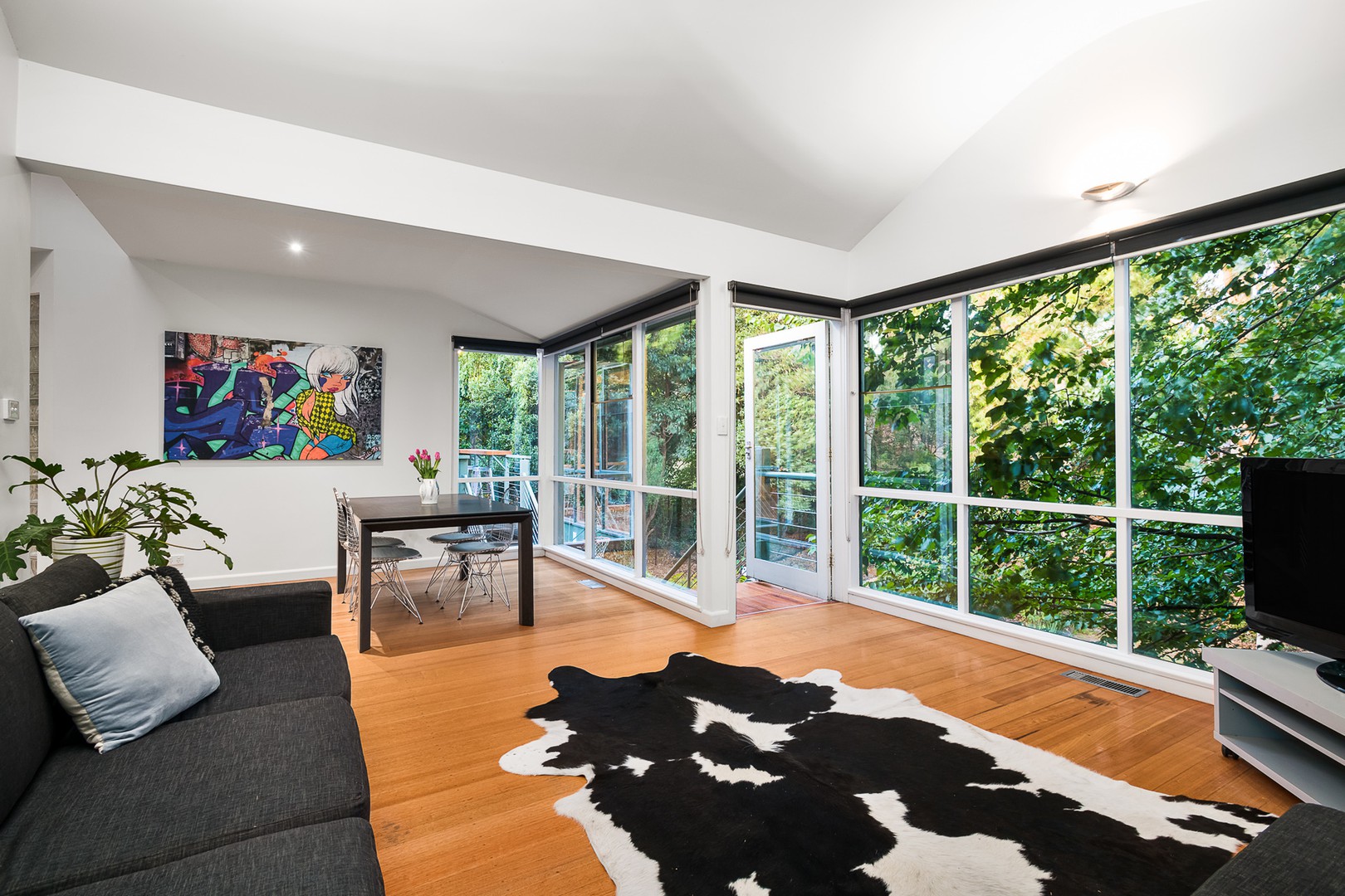 28 Outlook Drive, Doncaster, VIC 3108, Doncaster - Thumbnail 3