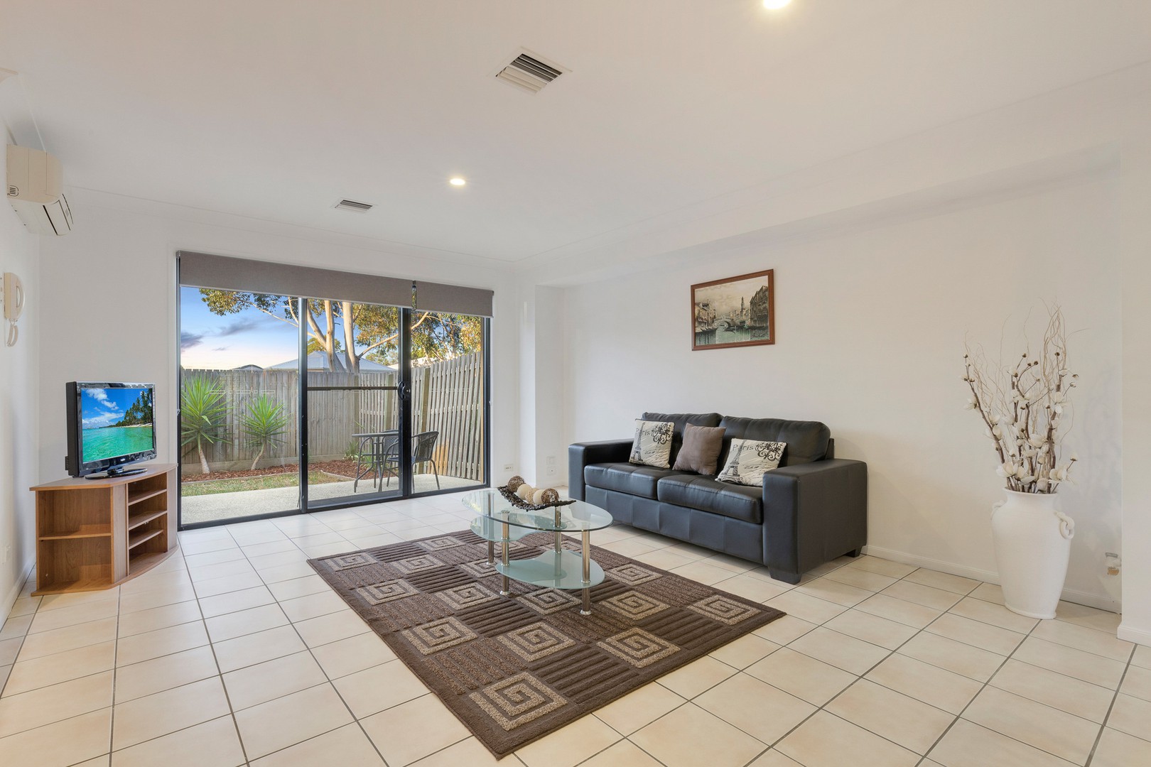 8/553-555 Melton Highway, Sydenham, VIC 3037 - Thumbnail 2 - 18/05/2019