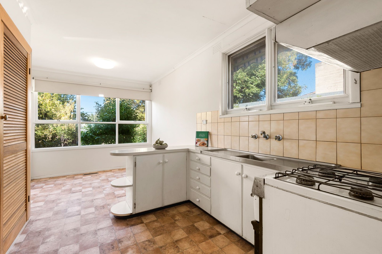 30 Perre Drive, Craigmore, SA, 5114, Craigmore - Thumbnail 3