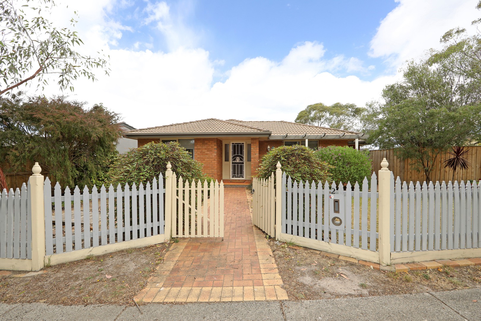 2 Leah Court, Rowville, VIC 3178 - Thumbnail 1 - 18/05/2019