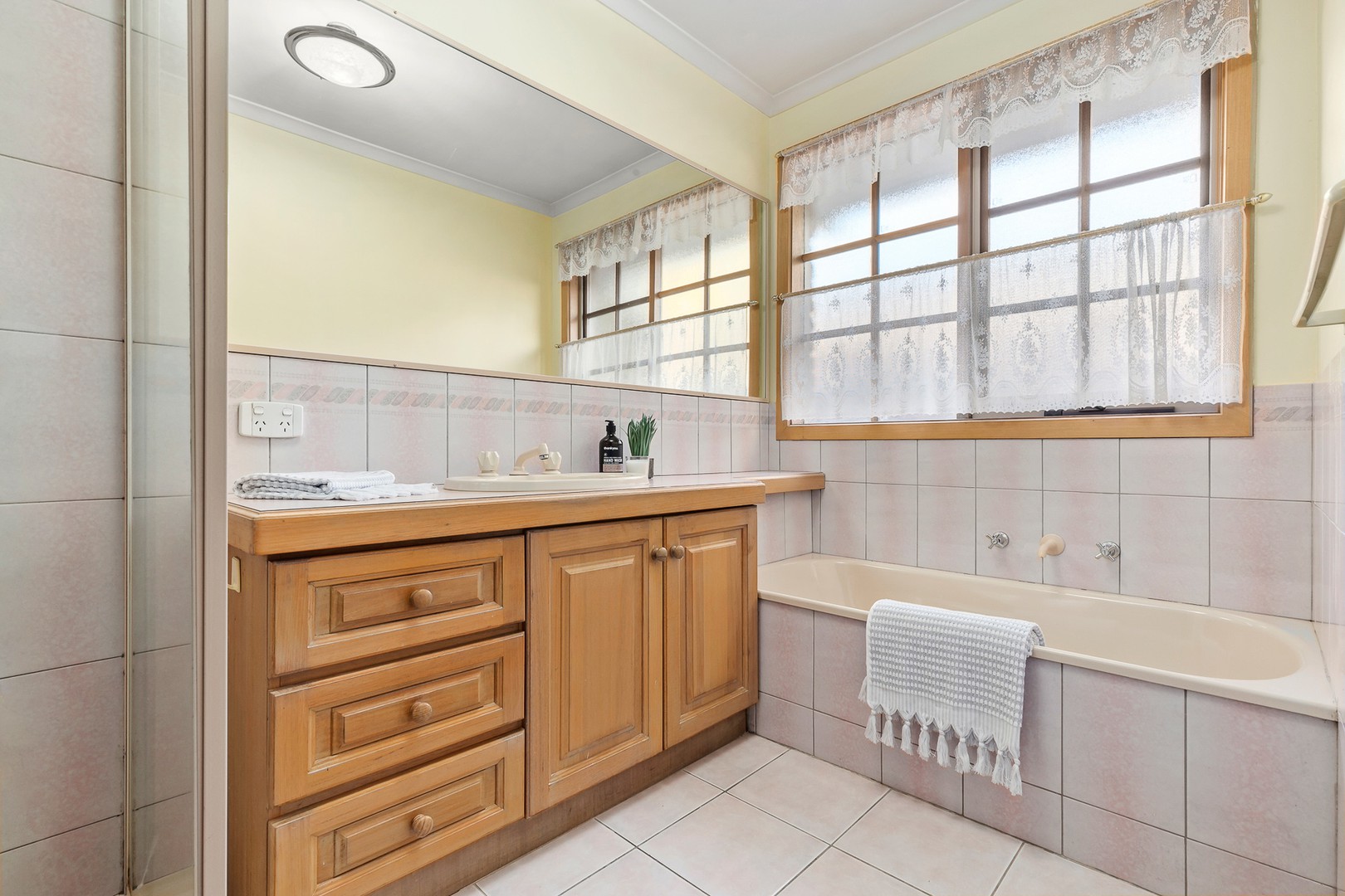 1/95 Blackburn Road, Doncaster East, VIC 3109, Doncaster East - Thumbnail 6