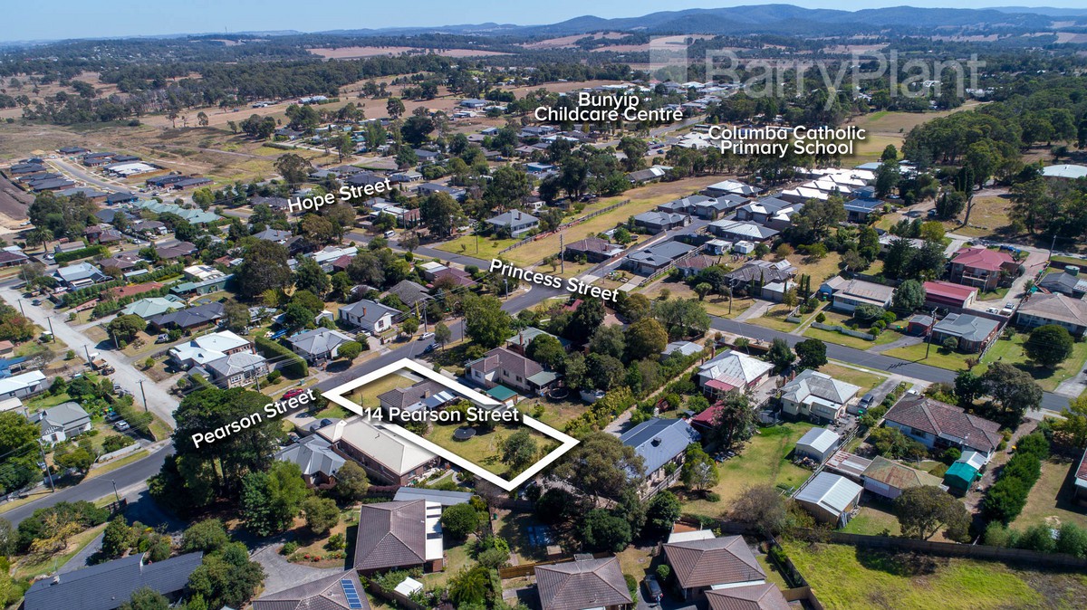 14 Pearson Street, Bunyip, VIC 3815 - Thumbnail 2 - 18/05/2019