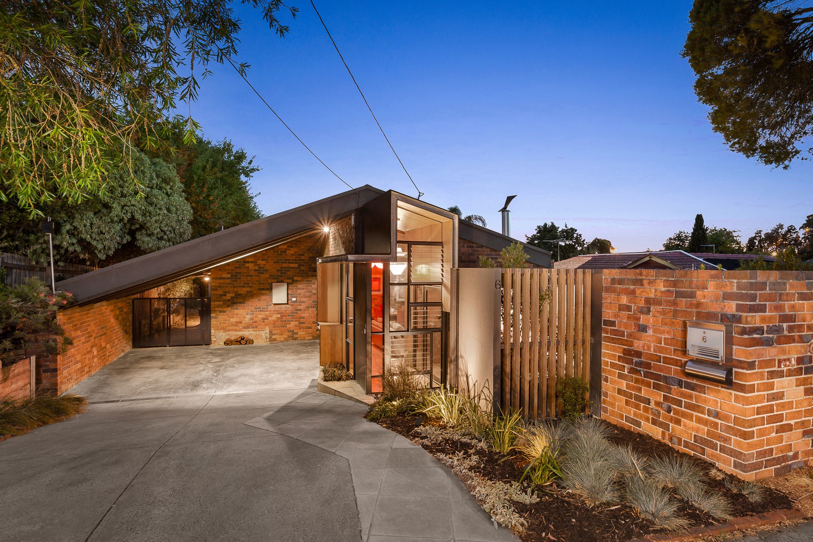6 Maralee PlaceDoncaster, VIC 3108, Doncaster - Thumbnail 2