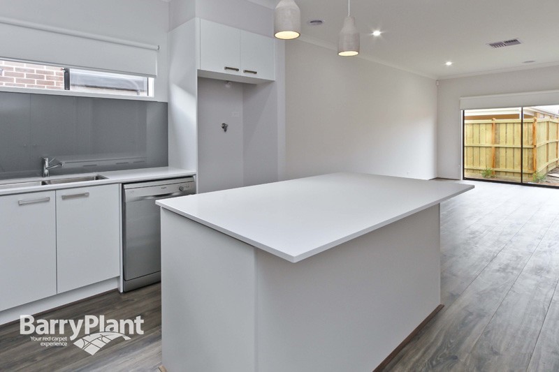 44 Red Brush Drive, Keysborough, VIC 3173 - Thumbnail 2 - 24/05/2019