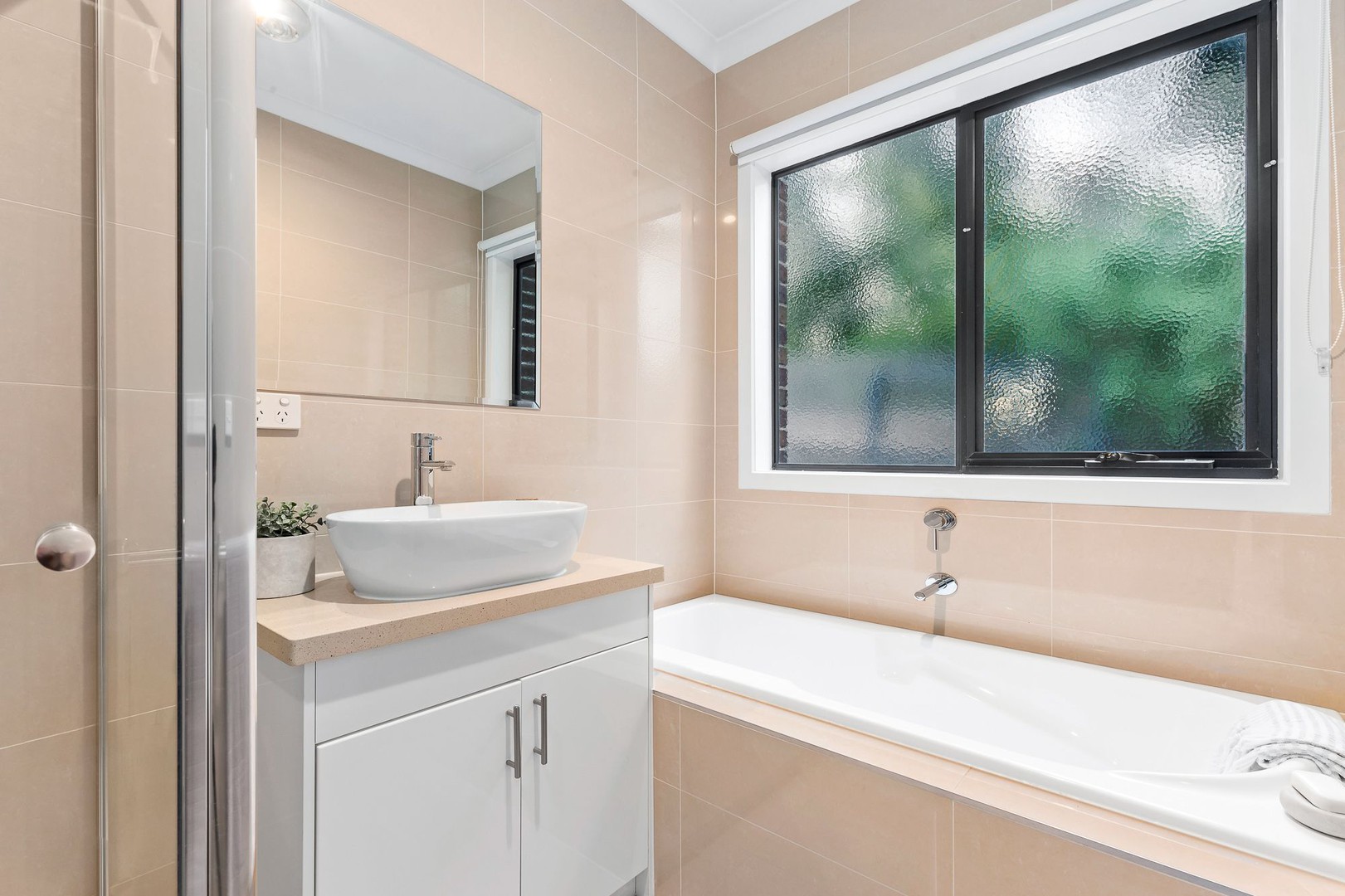4 Bridgeford AvenueBlackburn North, VIC 3130, Blackburn North - Thumbnail 6