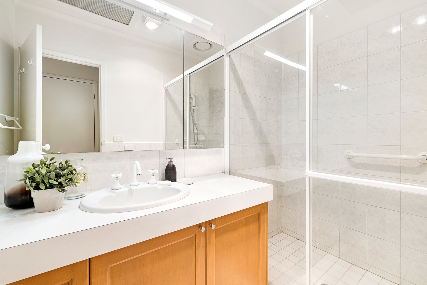 67/330 Springvale Road, Donvale, VIC 3111, Sandy Beach - Thumbnail 6
