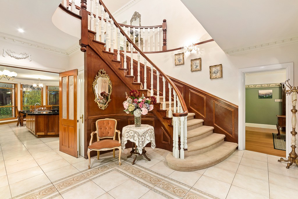 1 Larne Avenue, Donvale, VIC 3111, Donvale - Thumbnail 2