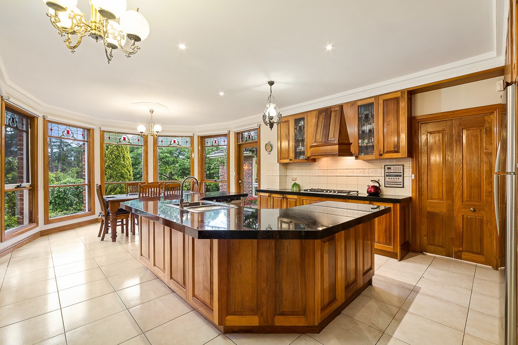 1 Larne Avenue, Donvale, VIC 3111, Donvale - Thumbnail 4