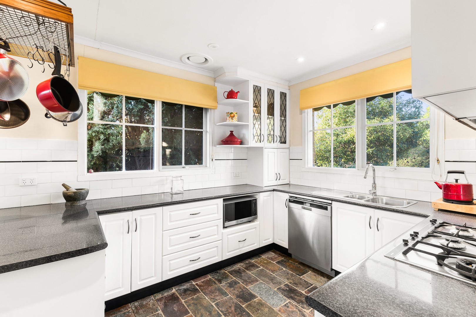 67 Stanton StreetDoncaster, VIC 3108, Doncaster - Thumbnail 4