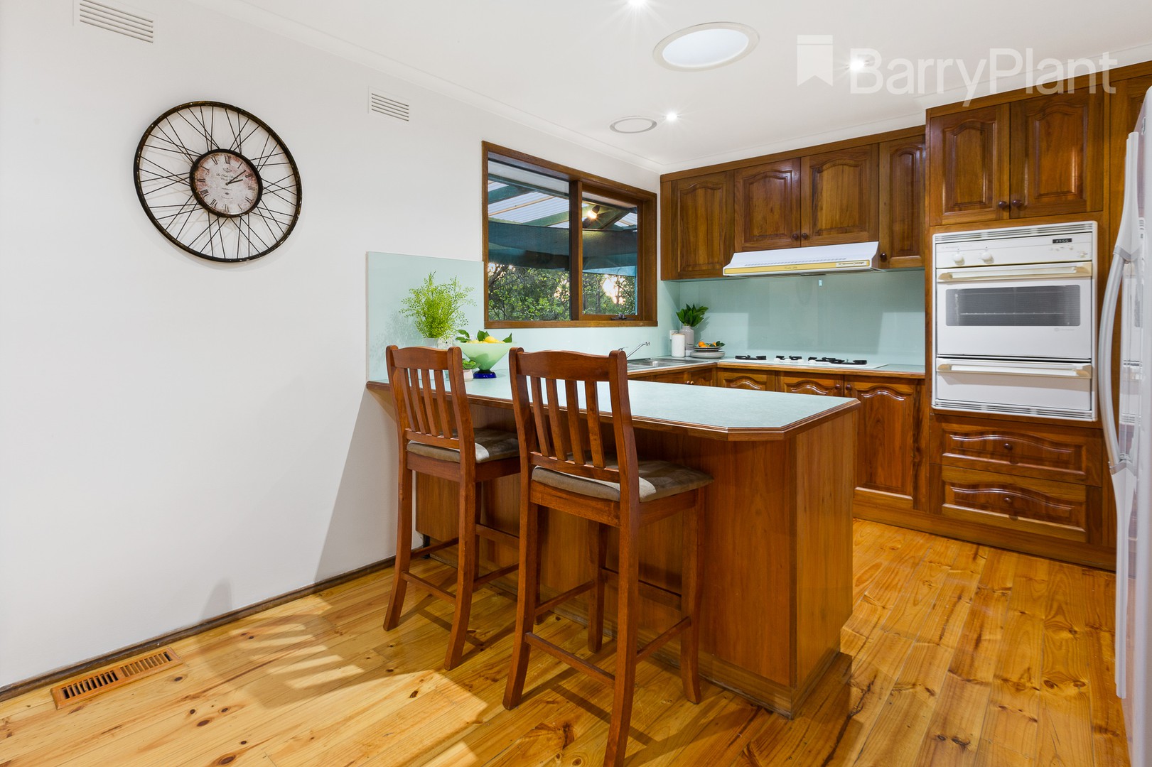 24 Warrawee Road, Mount Evelyn, VIC 3796 - Thumbnail 1 - 18/05/2019